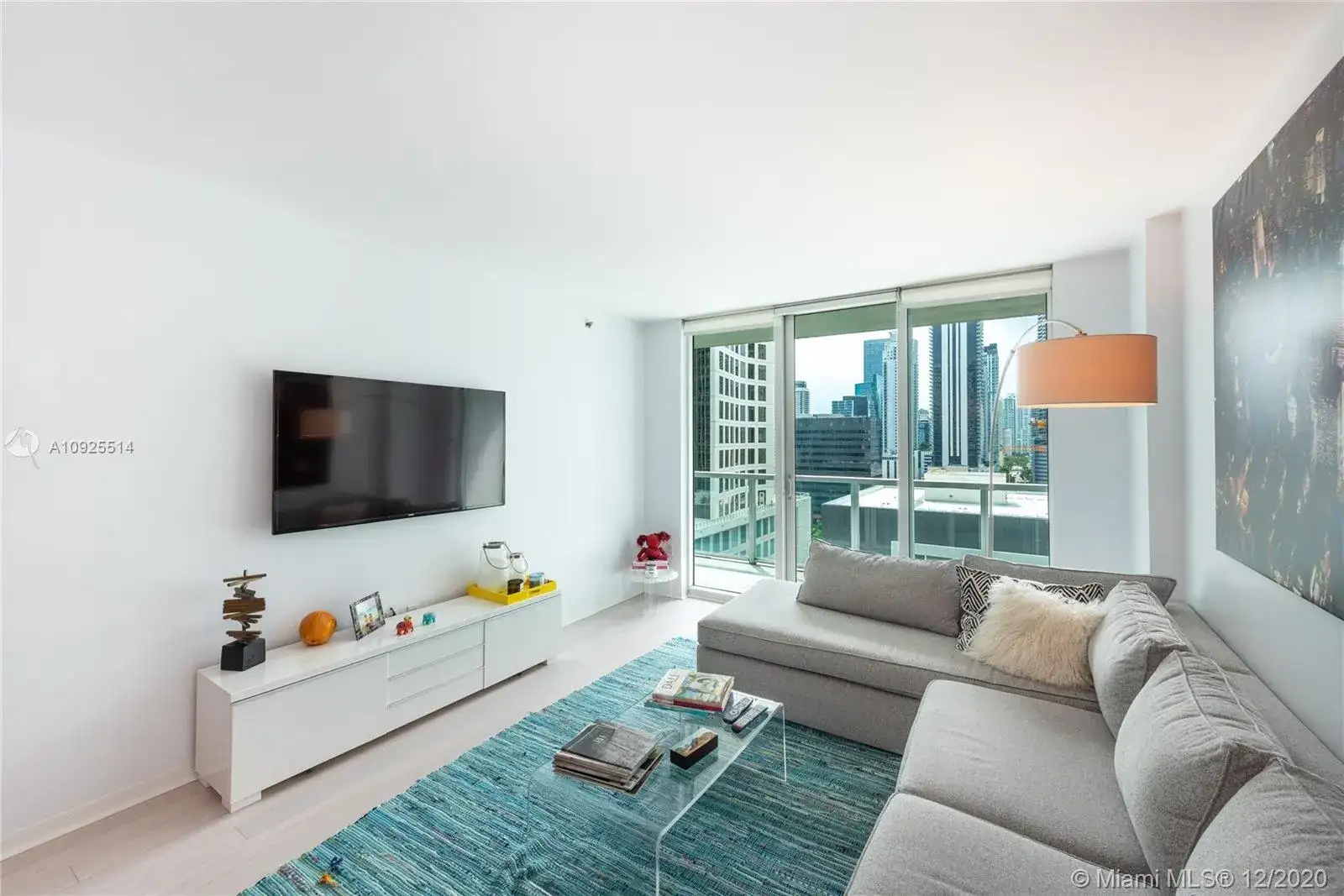 55 SE 6th St # 1804, Miami FL 33131 photo 5