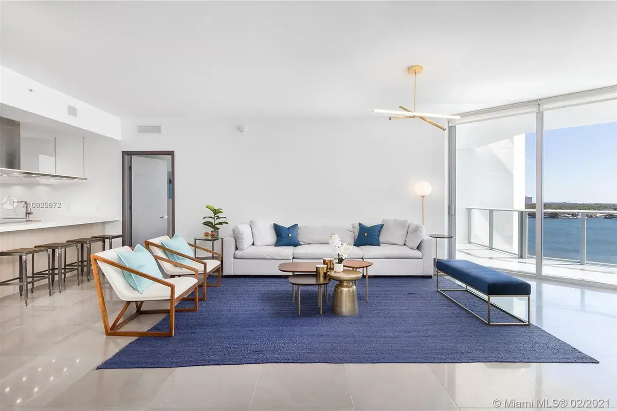 17111 Biscayne Blvd # 1004, Aventura FL 33160