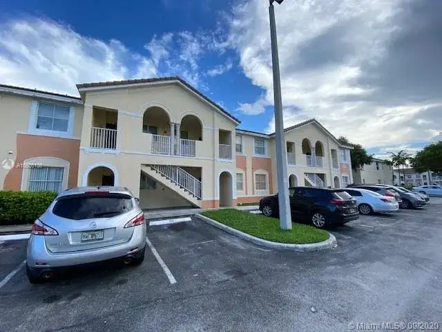 1535 SE 26th St # 104, Homestead FL 33035 photo 2