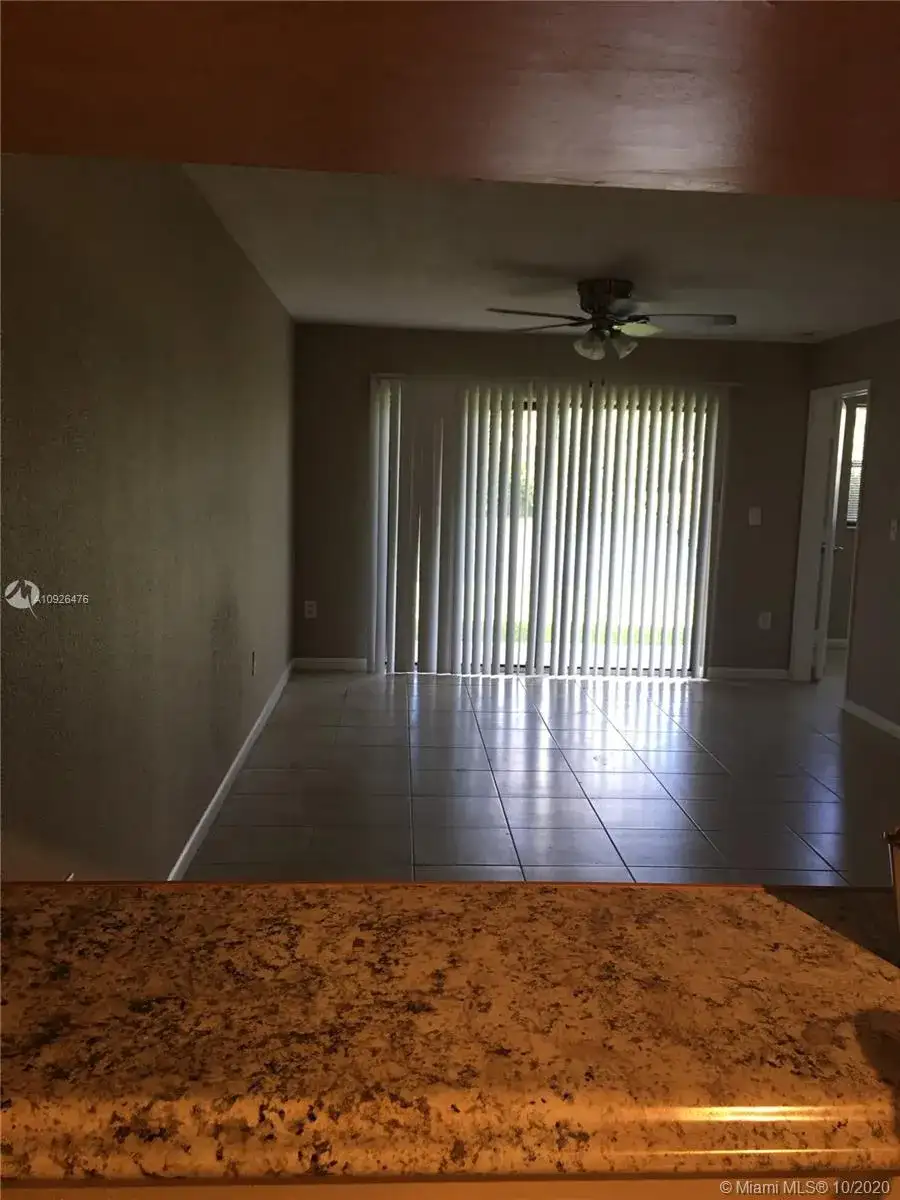 9833 Nob Hill Ln # 9833, Sunrise FL 33351 photo 5
