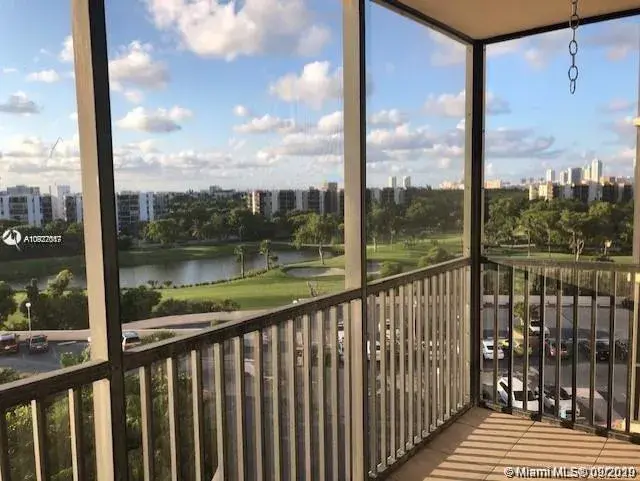 20301 W Country Club Dr # 830, Aventura FL 33180