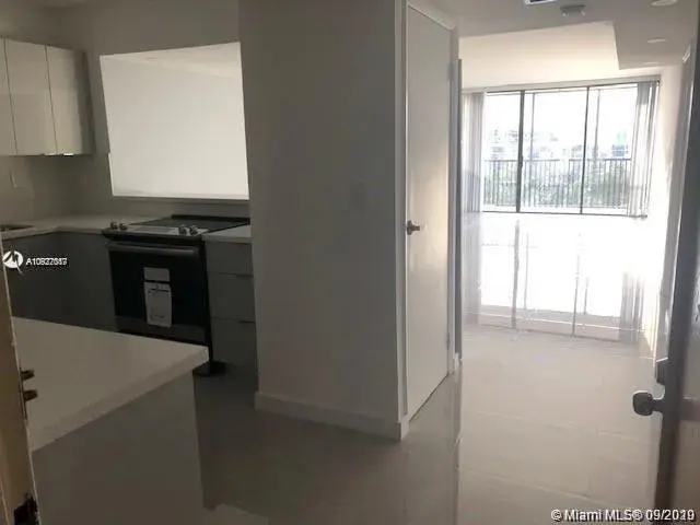 20301 W Country Club Dr # 830, Aventura FL 33180