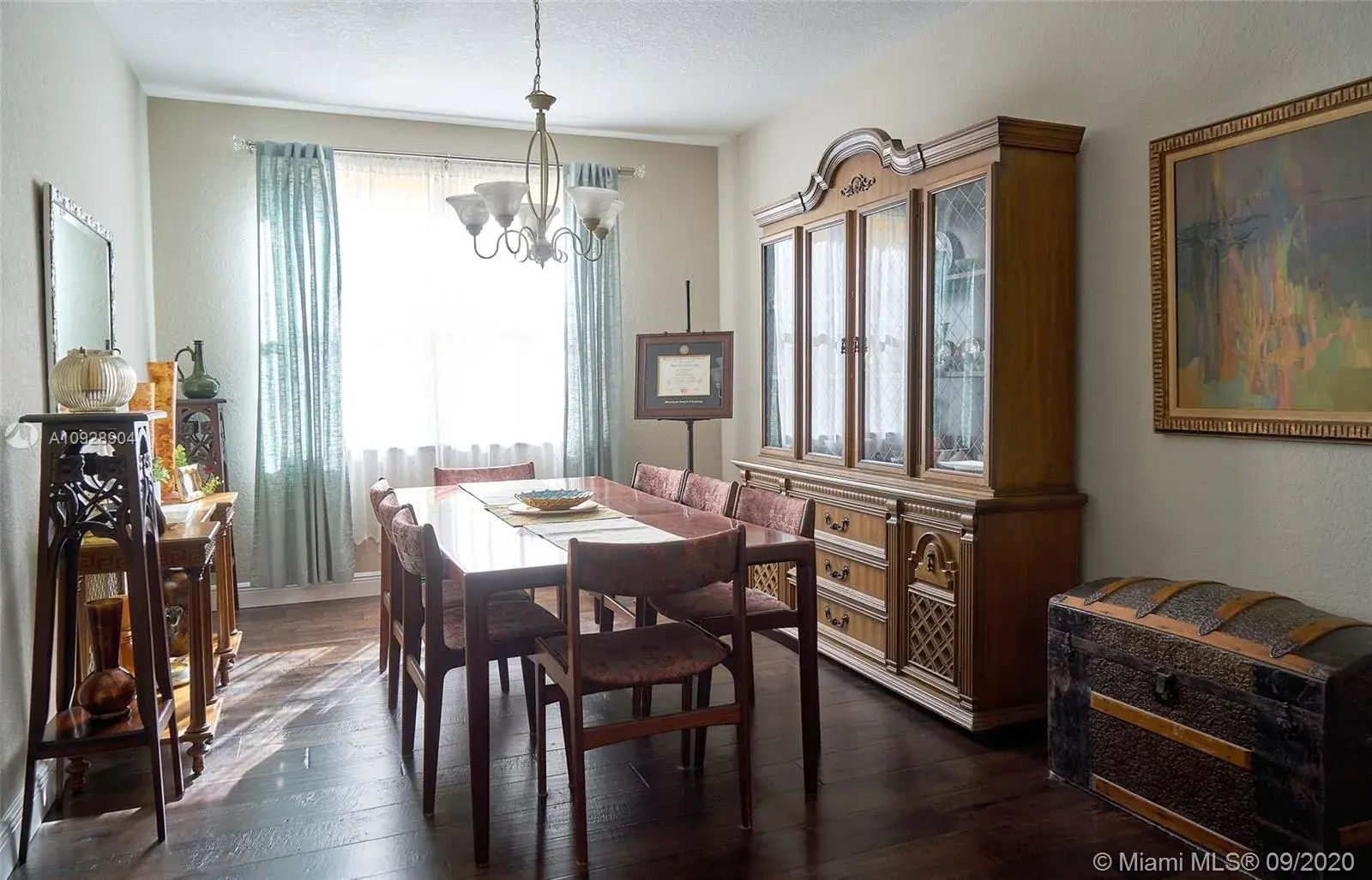 1307 Peregrine Way, Weston FL 33327