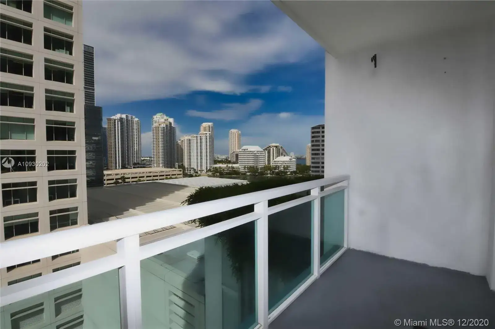 950 Brickell Bay Dr # 1102, Miami FL 33131 photo 5
