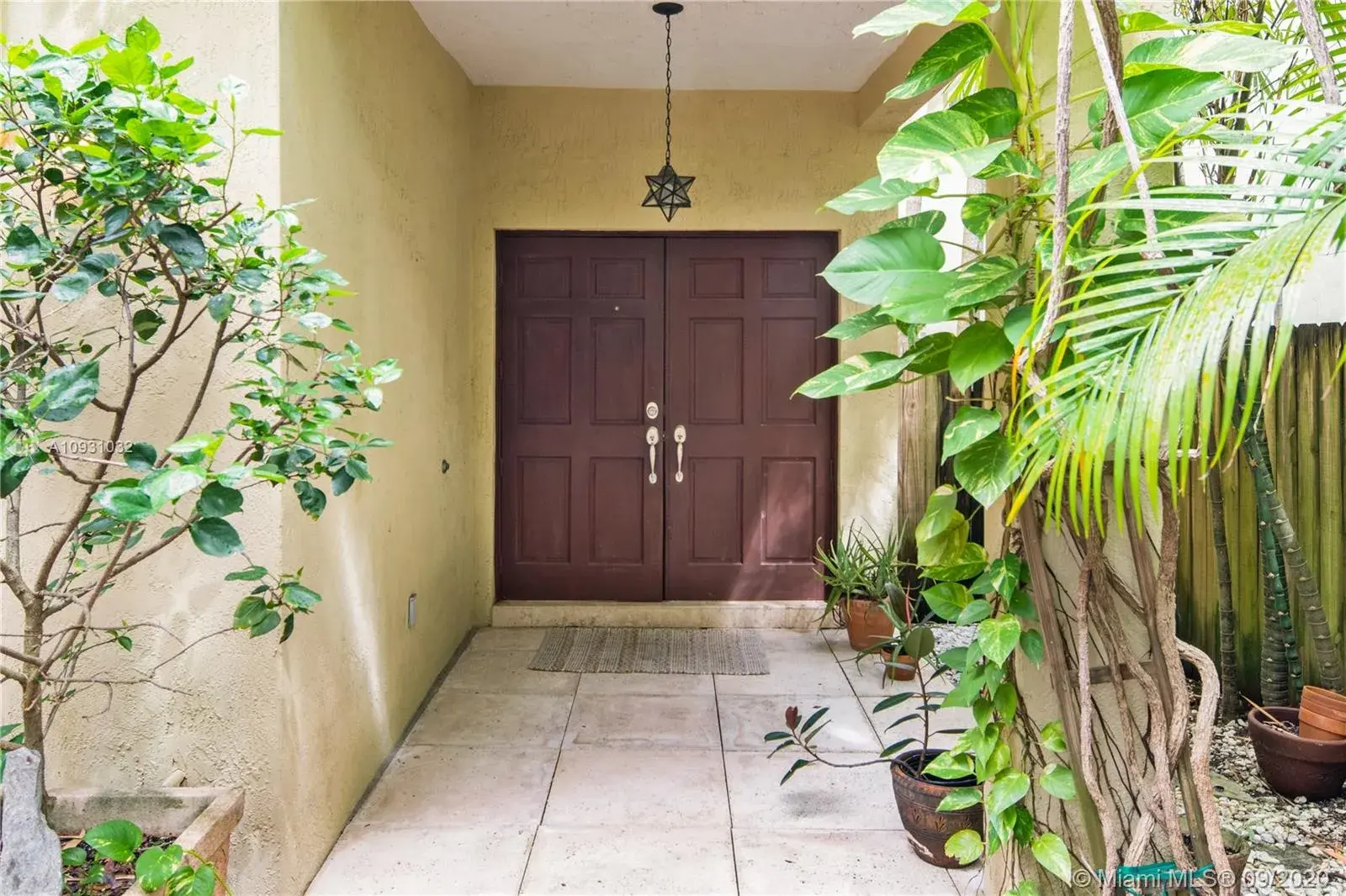 3233 Gifford Ln # 3233, Coconut Grove FL 33133