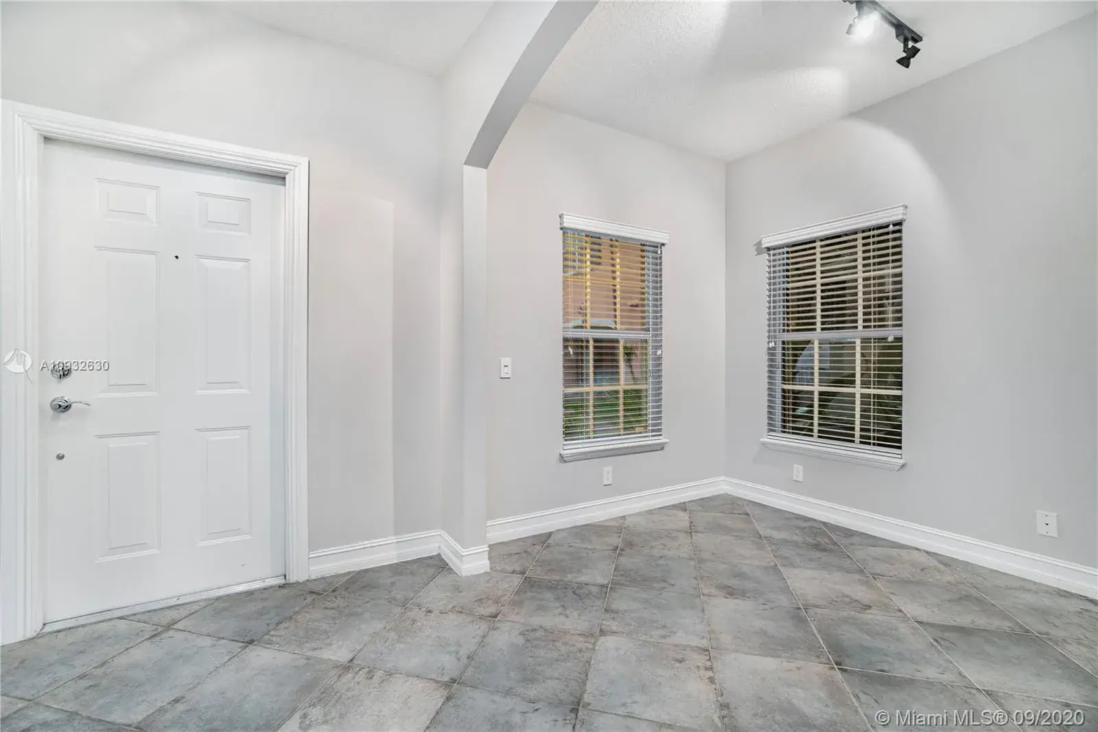 440 NE 2nd Ave # 29, Fort Lauderdale FL 33301