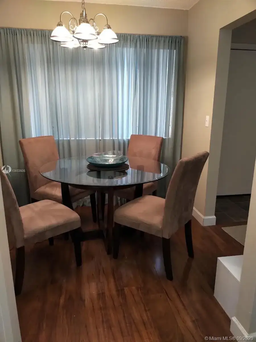 7451 NW 16th St # 303, Plantation FL 33313 photo 3