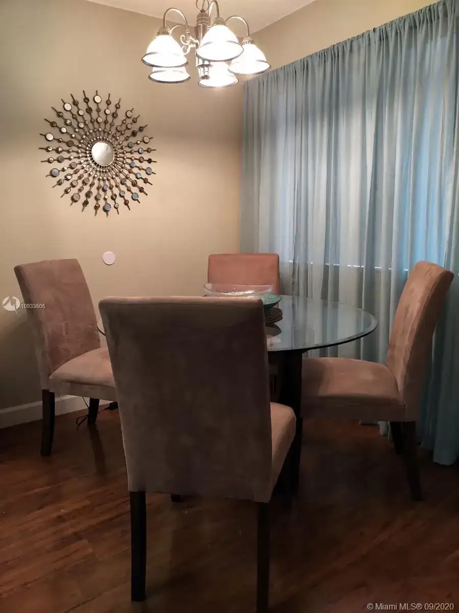 7451 NW 16th St # 303, Plantation FL 33313 photo 4