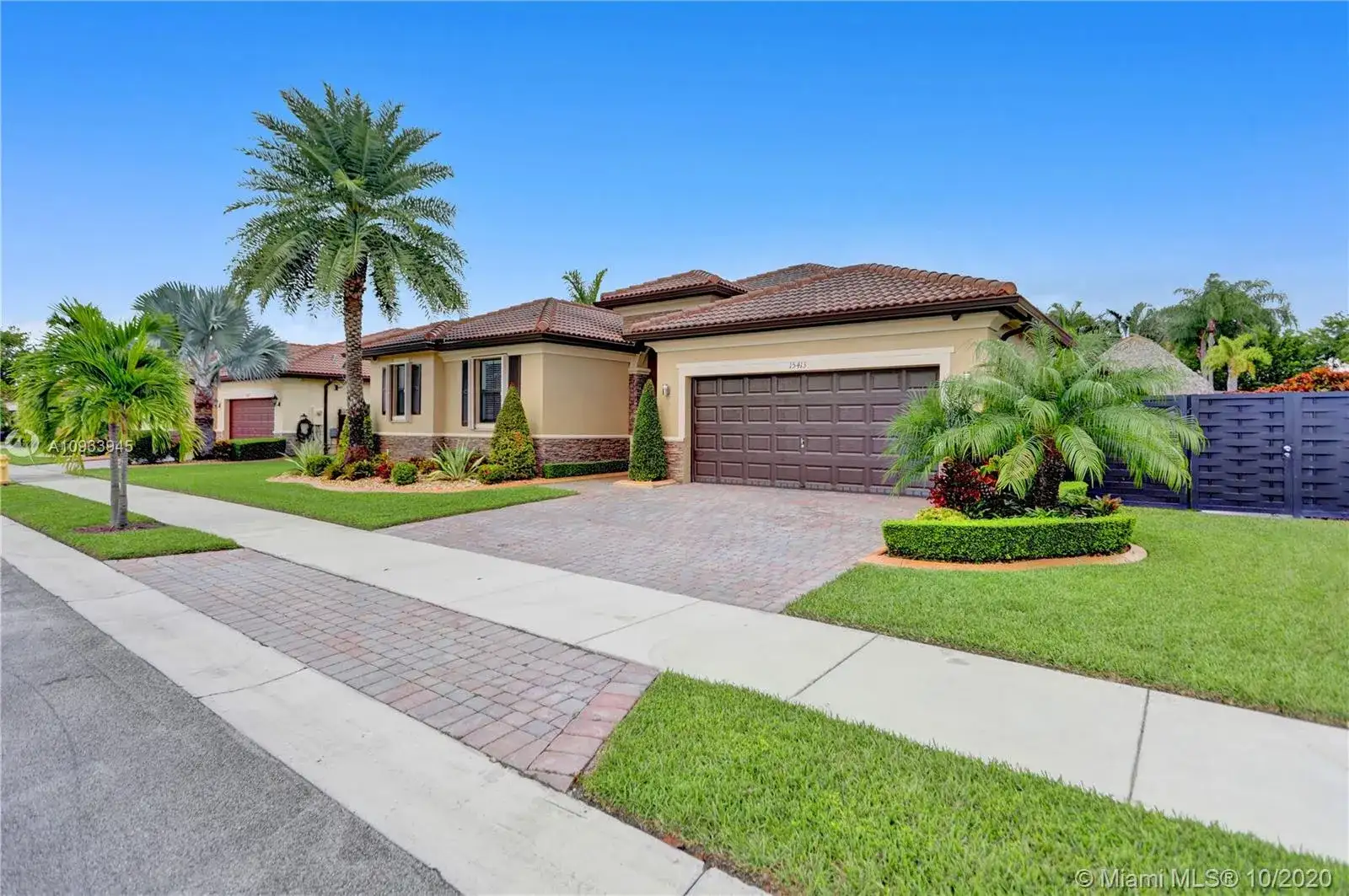 15413 SW 116th Ter, Miami FL 33196 photo 3