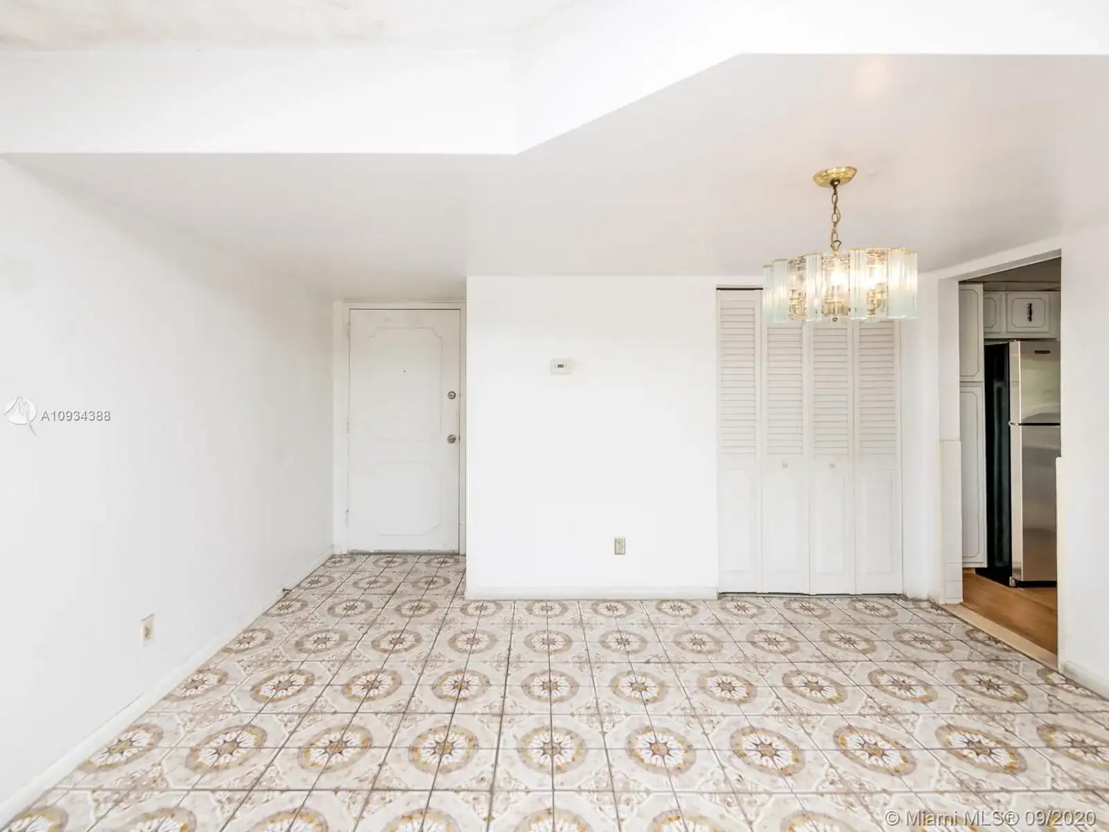 16546 NE 26th Ave # 3J, North Miami Beach FL 33160 photo 4