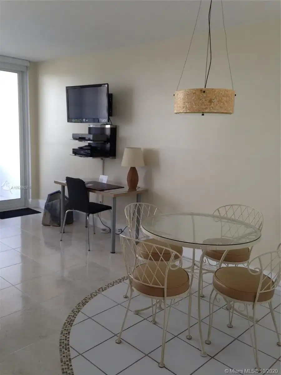100 Lincoln Rd # 1104, Miami Beach FL 33139 photo 2
