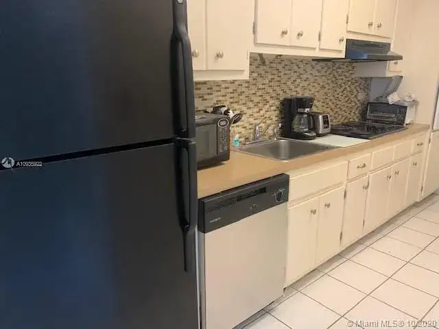 100 Lincoln Rd # 1104, Miami Beach FL 33139 photo 5
