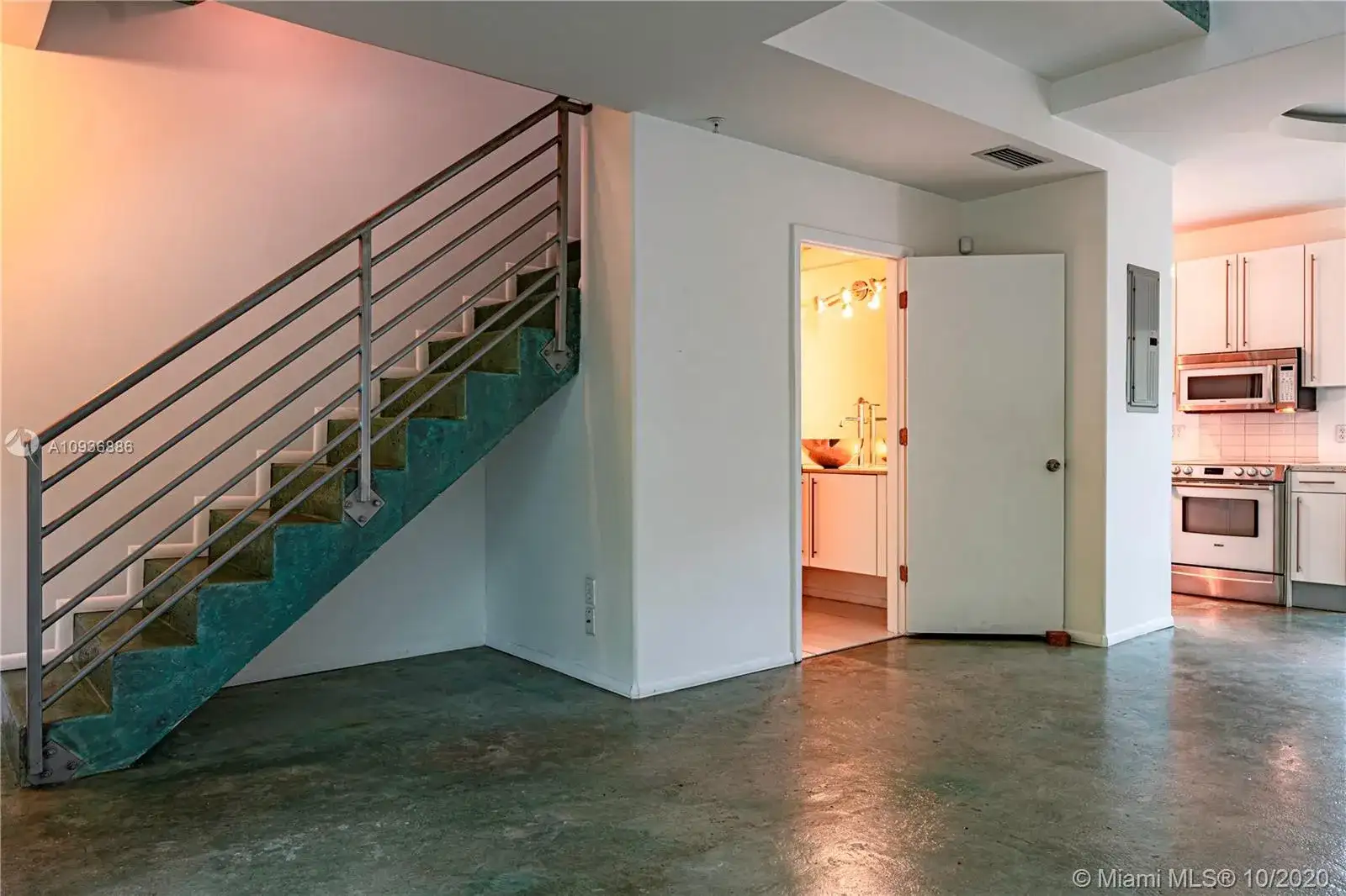 734 Michigan Ave # 6, Miami Beach FL 33139 photo 5