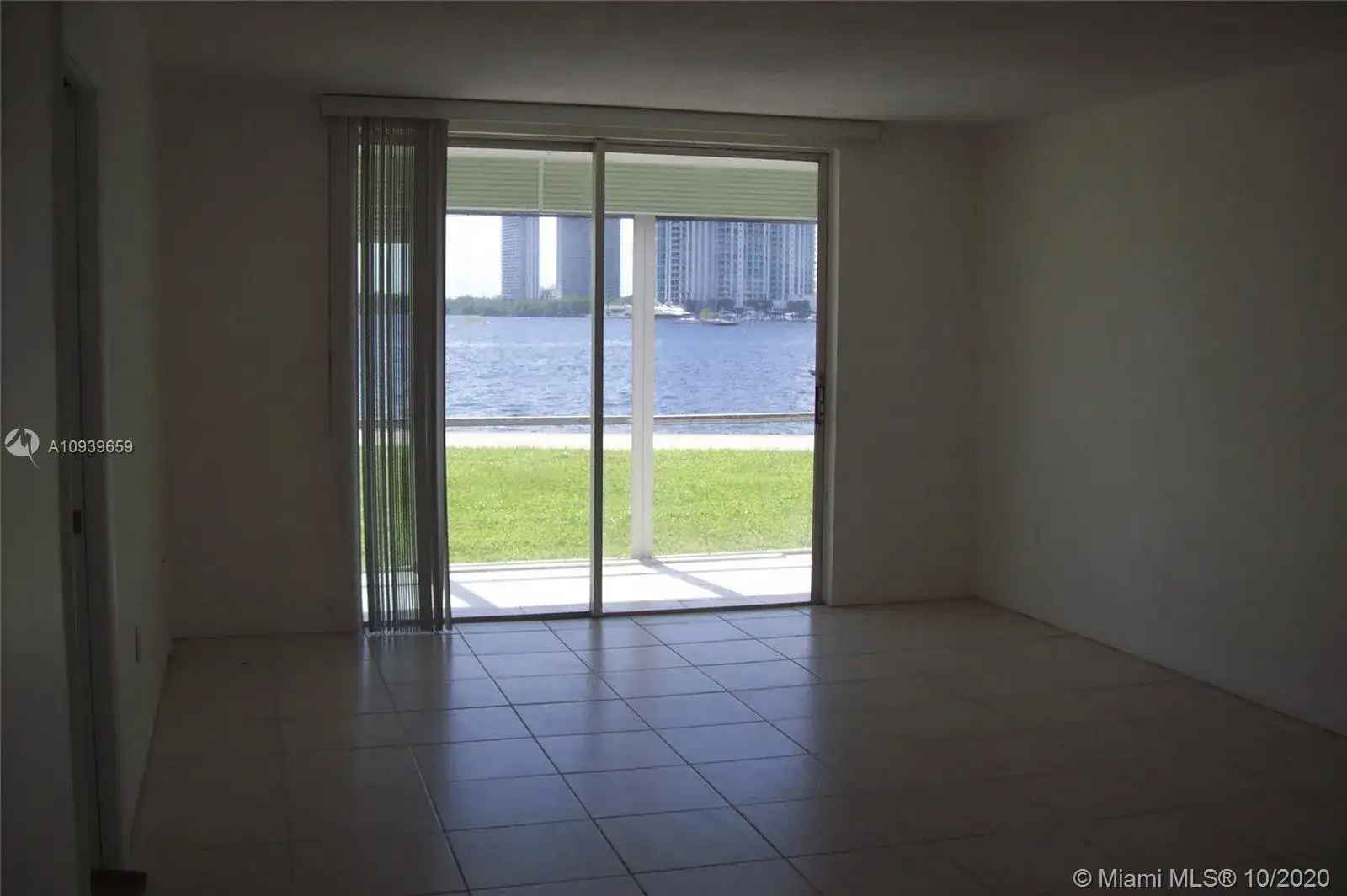2920 Point East Dr # N111, Aventura FL 33160 photo 5