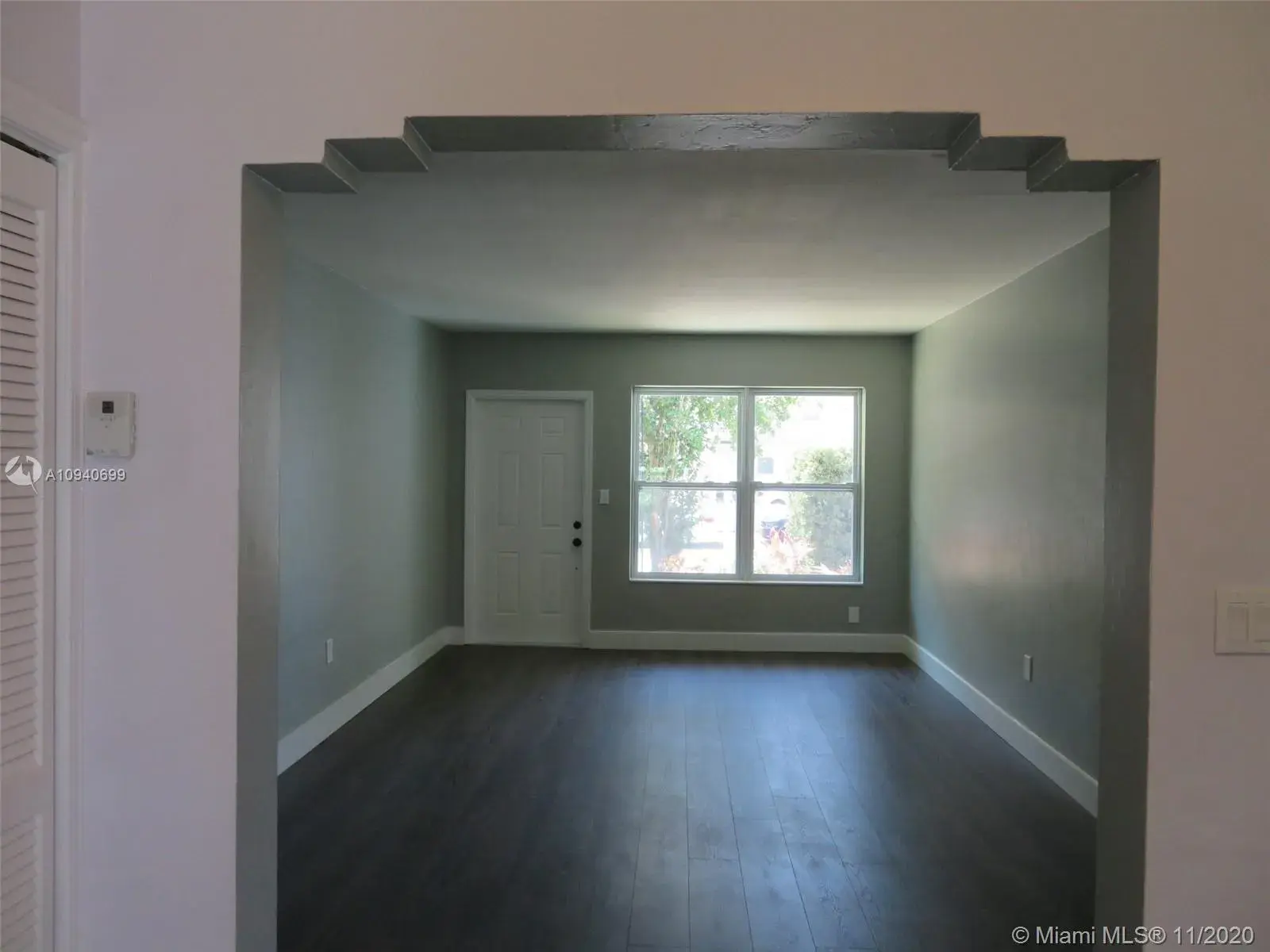 2185 SW 26th St, Miami FL 33133
