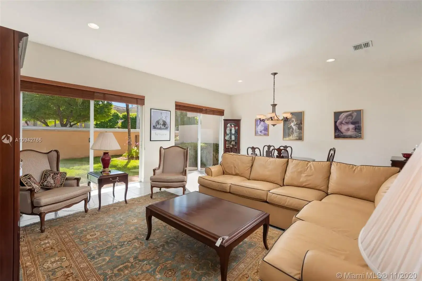834 E Spinnaker Dr E, Hollywood FL 33019 photo 3
