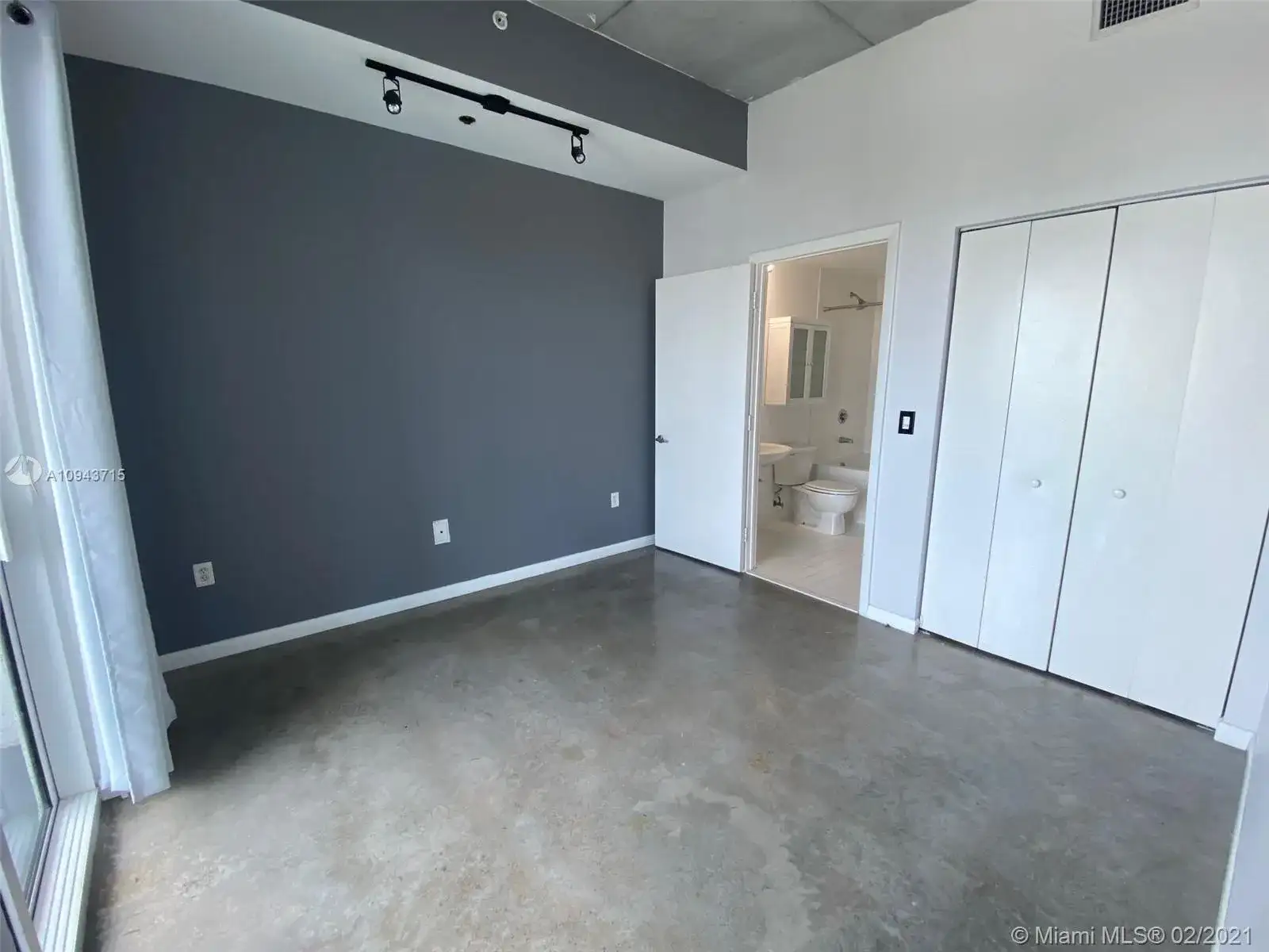 10 SW South River Dr # 1210, Miami FL 33130 photo 5