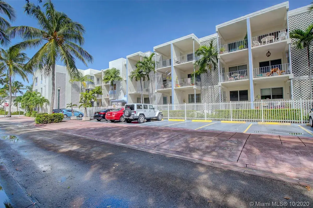 641 Espanola Way # 24, Miami Beach FL 33139