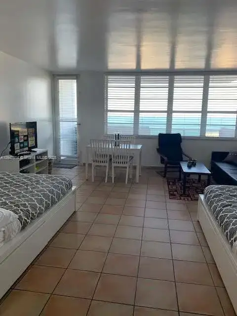 100 Lincoln Rd # 1219, Miami Beach FL 33139 photo 2