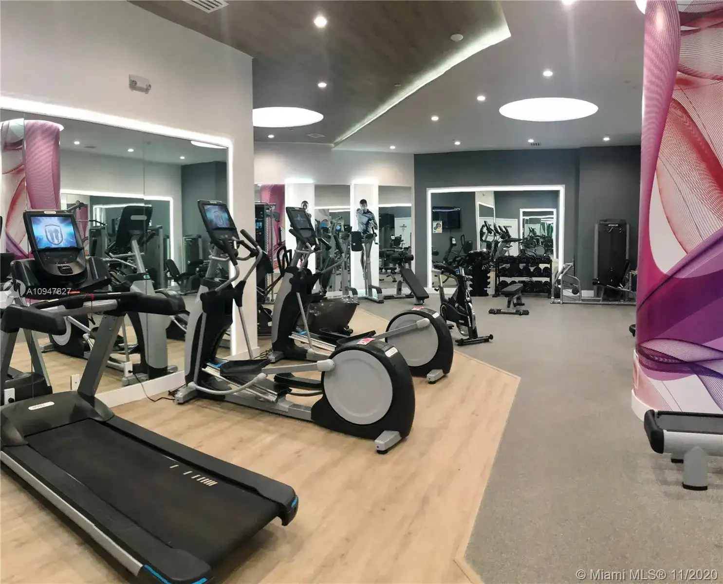 3610 Yacht Club Dr # 1014, Aventura FL 33180 photo 3