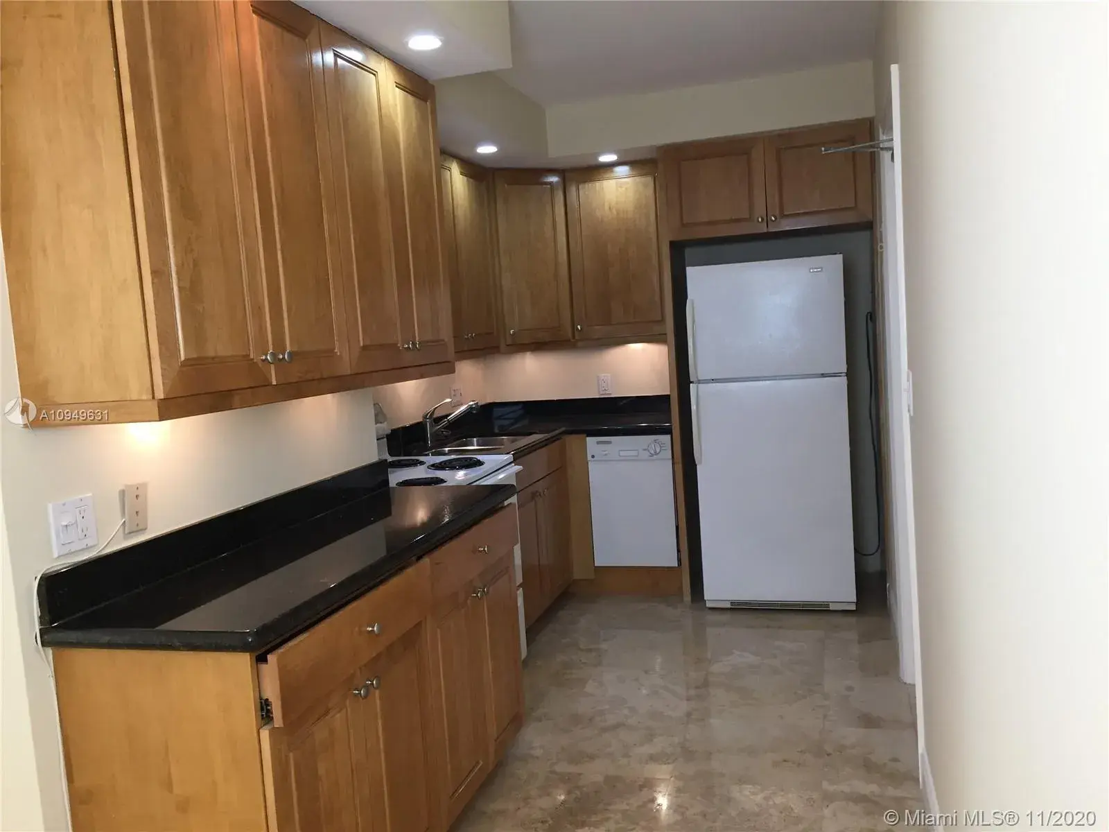 2424 SE 17th Cswy # 109B, Fort Lauderdale FL 33316