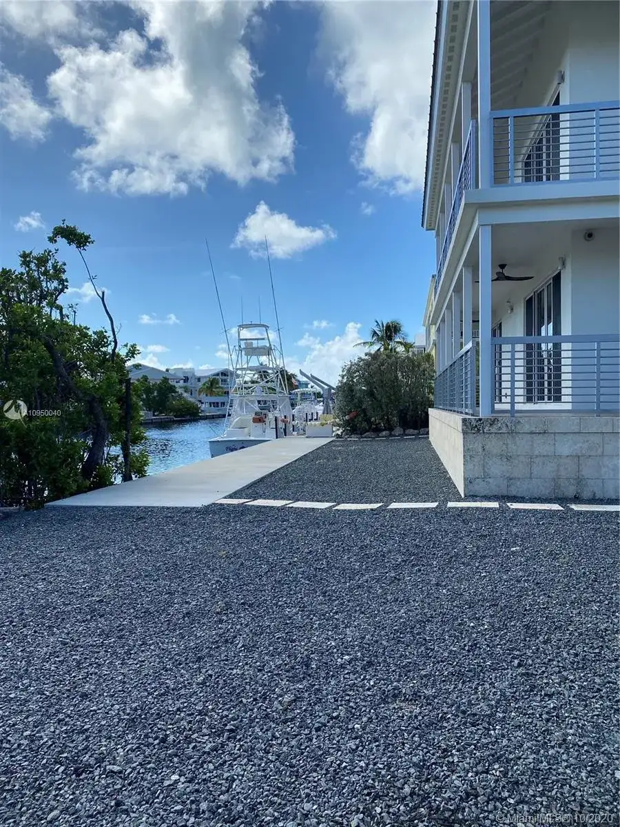 96 W Plaza Del Sol, Islamorada FL 33036 photo 3