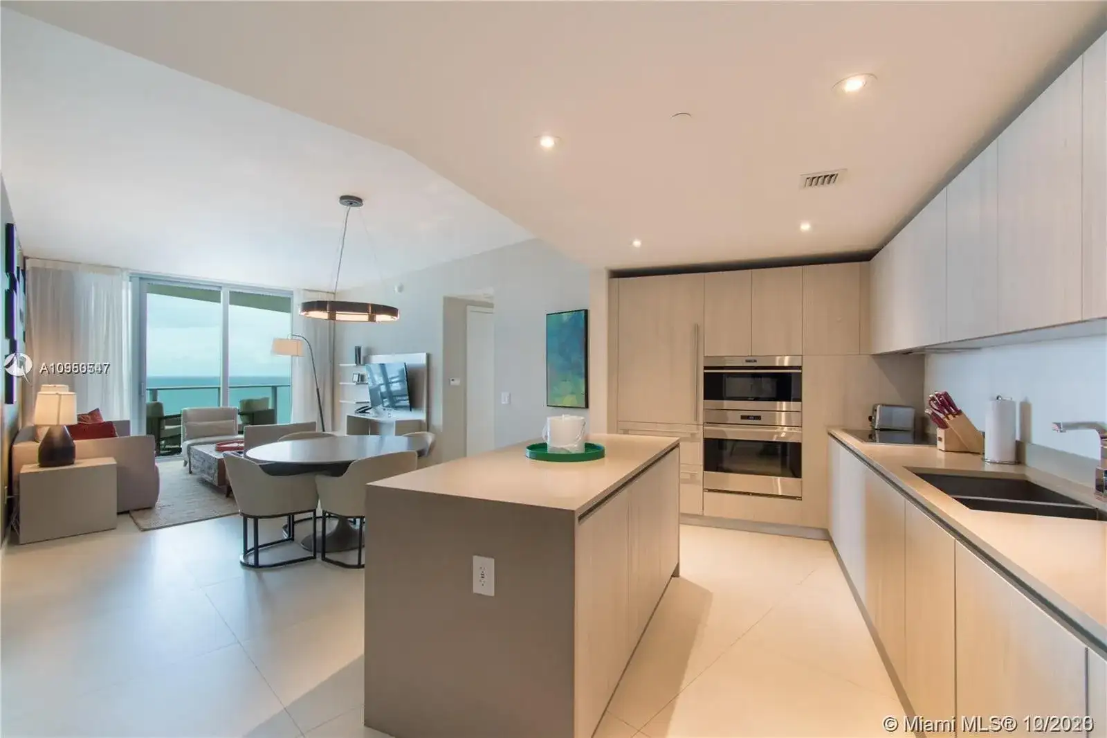 4111 S Ocean Drive, Hollywood FL 33019 photo 5