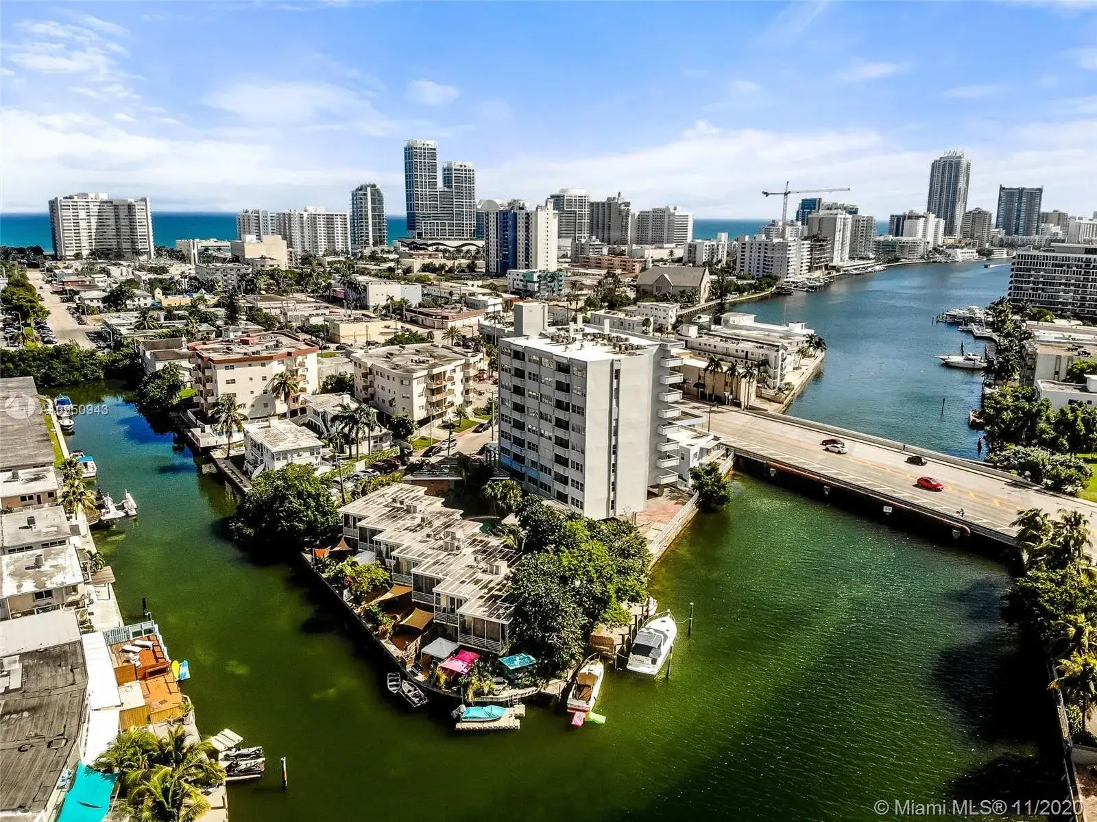 1 bedroom 1 bath Residential for sale at 7118 Bonita Dr # 405, Miami Beach FL 33141