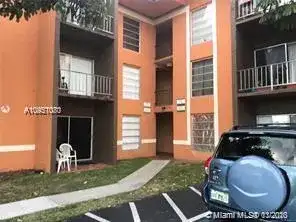 9437 SW 76th St # V14, Miami FL 33173 photo 4