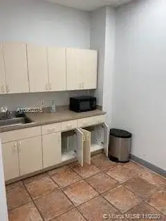 3325 NW 97th Ave, Doral FL 33172 photo 4