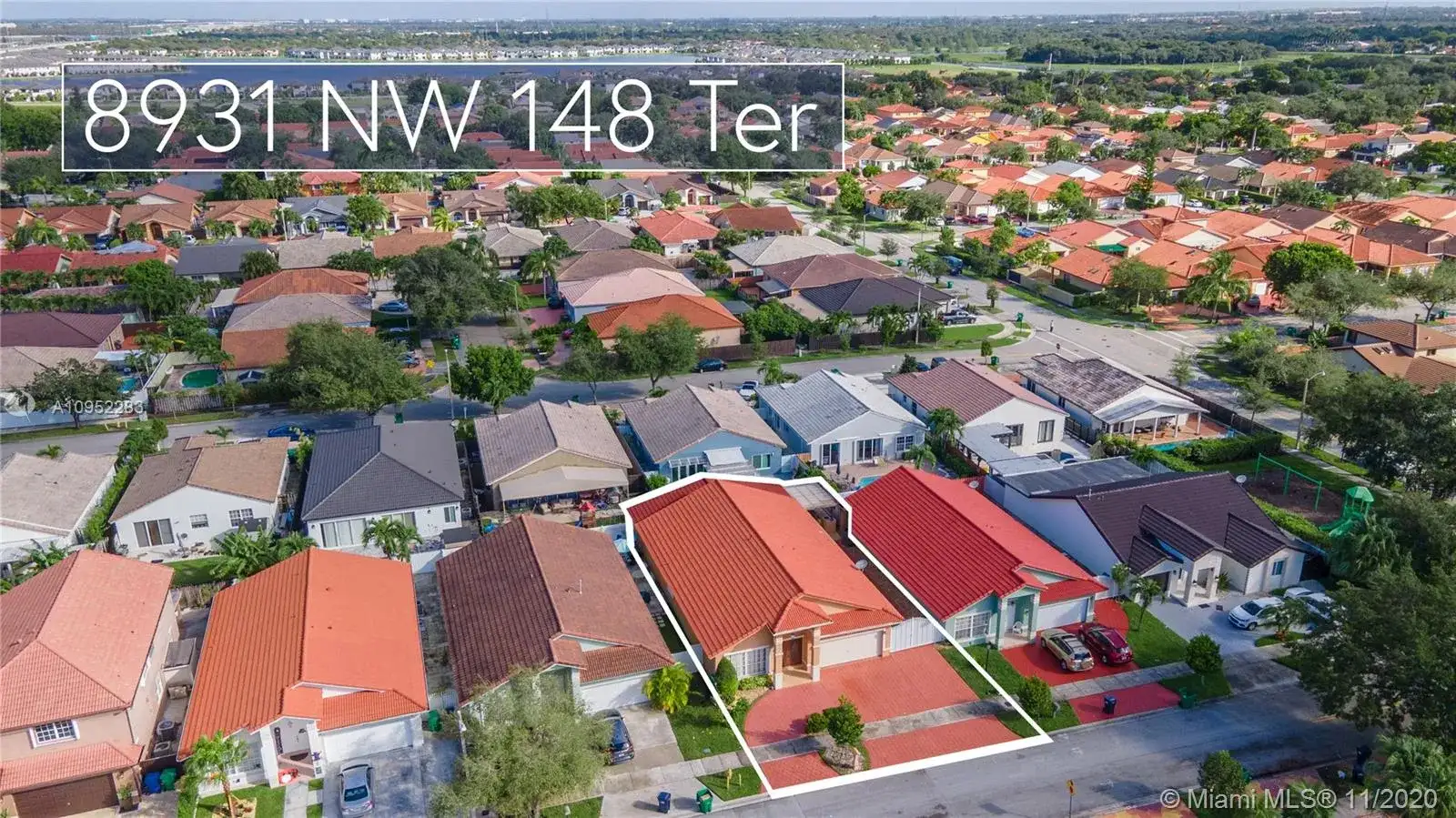 8931 NW 148th Ter, Miami Lakes FL 33018 photo 2
