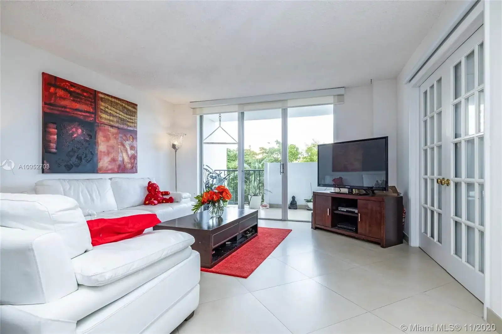 2780 NE 183rd St # 409, Aventura FL 33160 photo 2