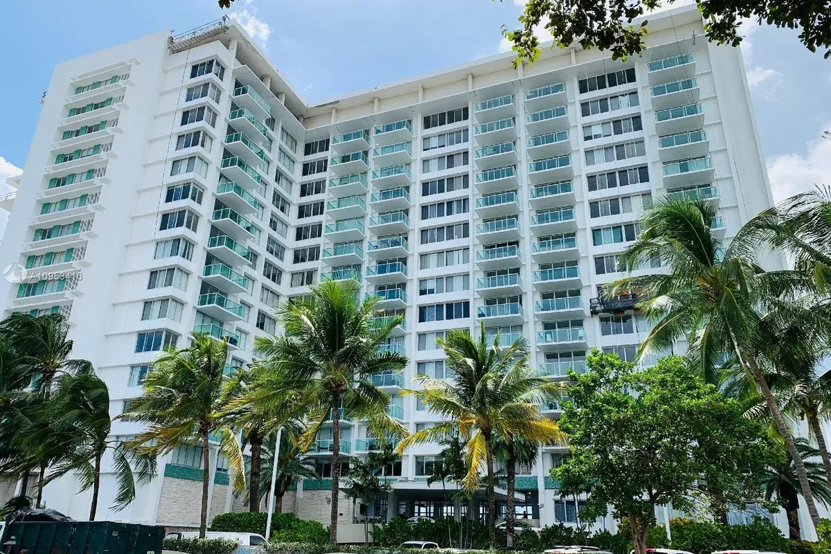 1000 West Ave # 906, Miami Beach FL 33139
