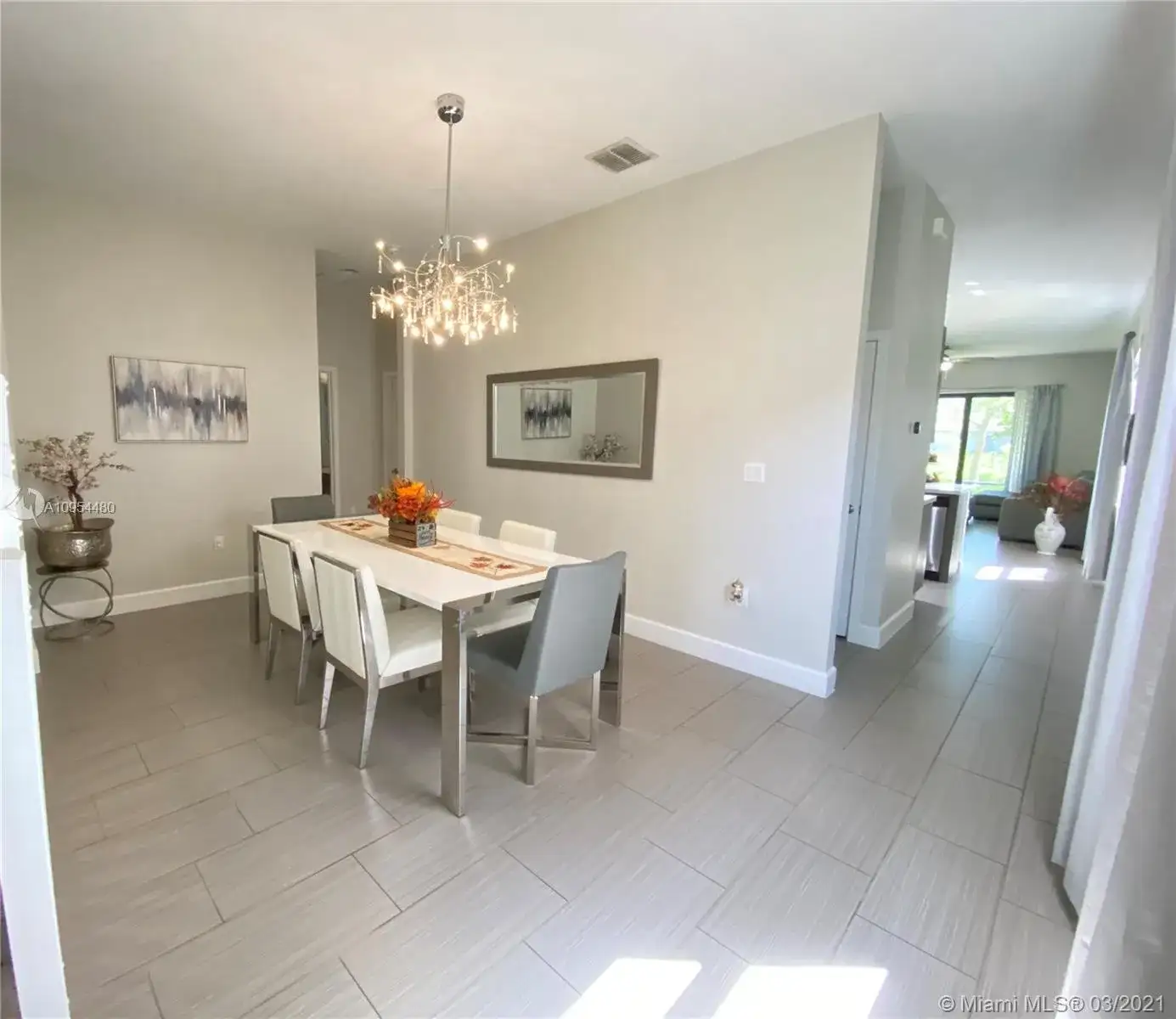 5406 NW 48th Ln, Tamarac FL 33319 photo 5