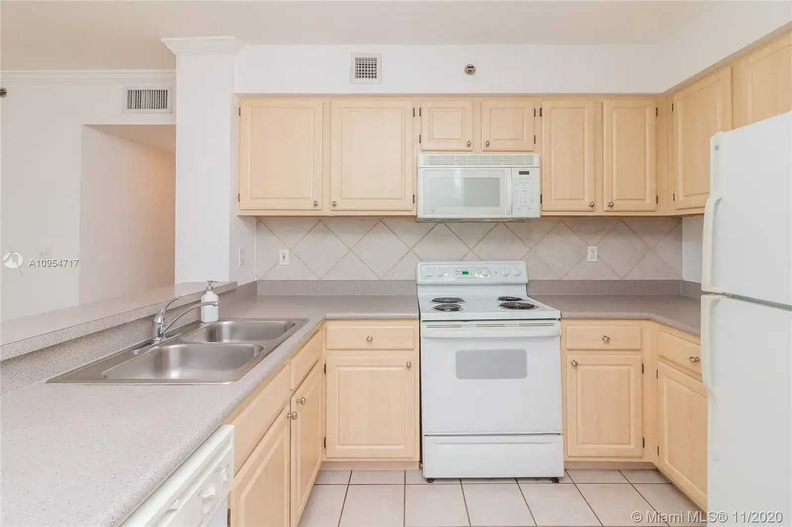 2665 SW 37th Ave # 1406, Miami FL 33133 photo 4