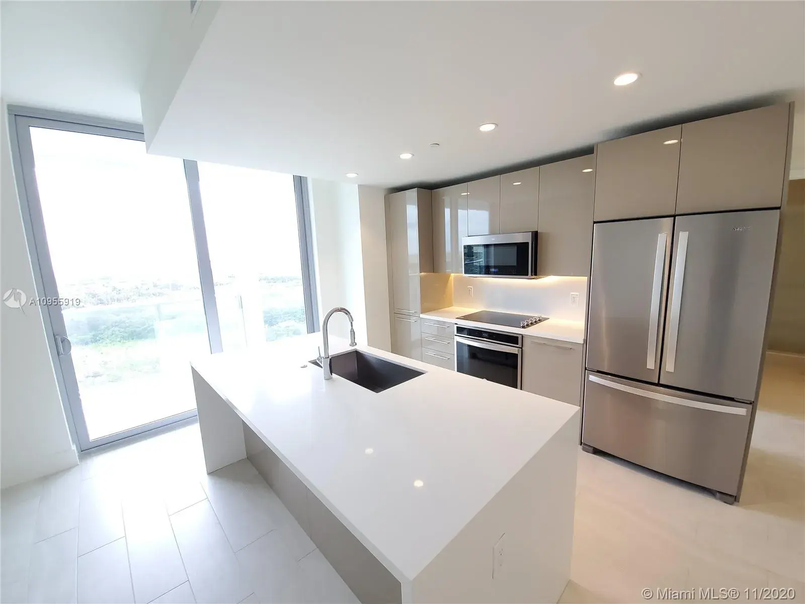 2000 Metropica Way # 1401, Sunrise FL 33323
