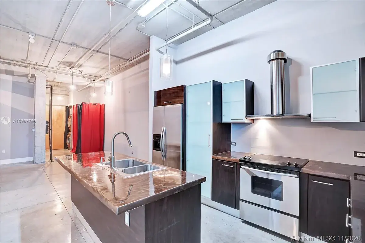 425 N Andrews Ave # 304, Fort Lauderdale FL 33301