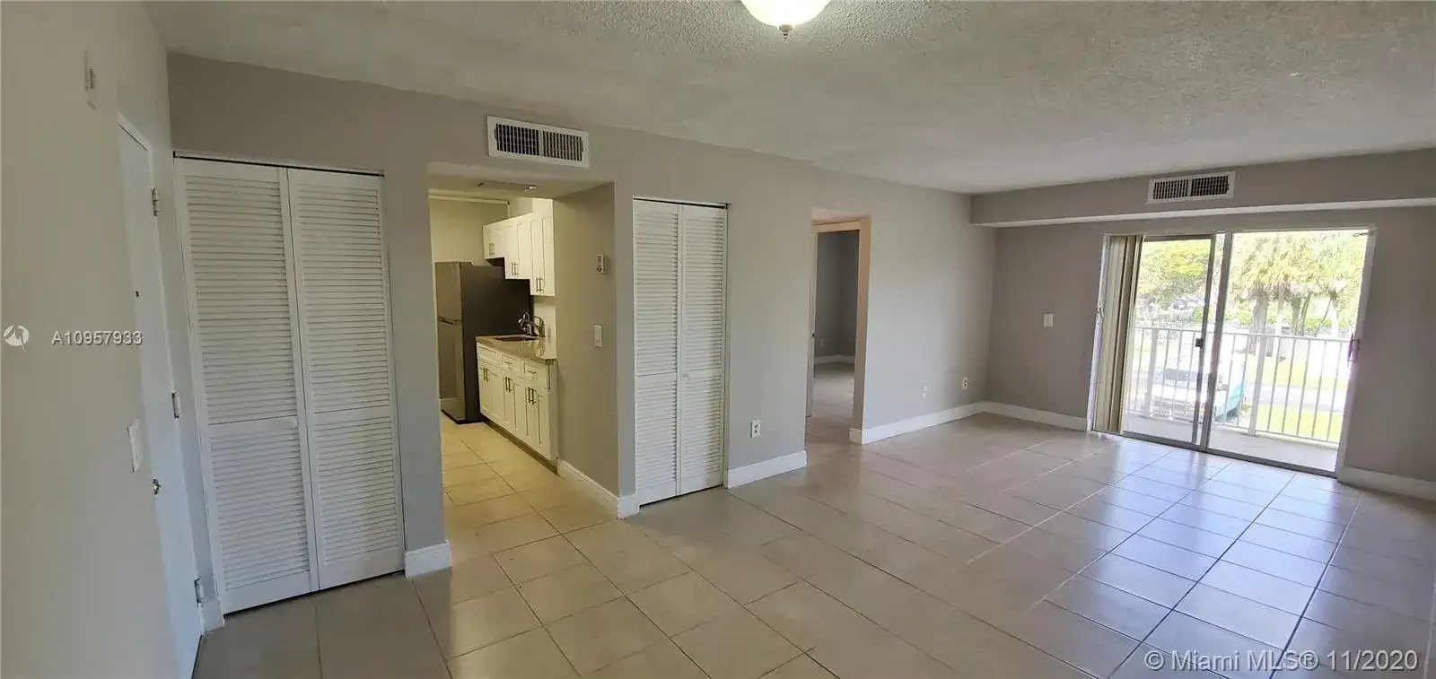 8200 SW 210th St # 111, Cutler Bay FL 33189 photo 2