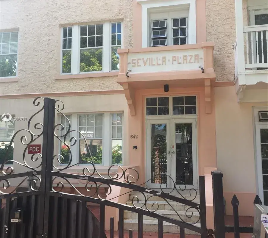 642 Michigan Ave # 21, Miami Beach FL 33139