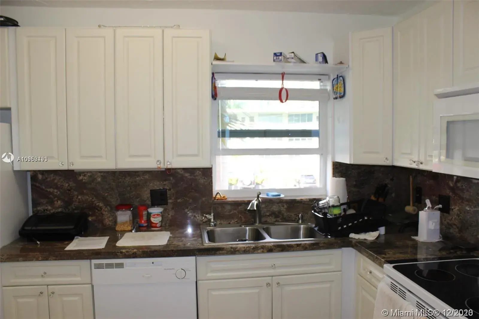3181 S Ocean Dr # 208, Hallandale Beach FL 33009