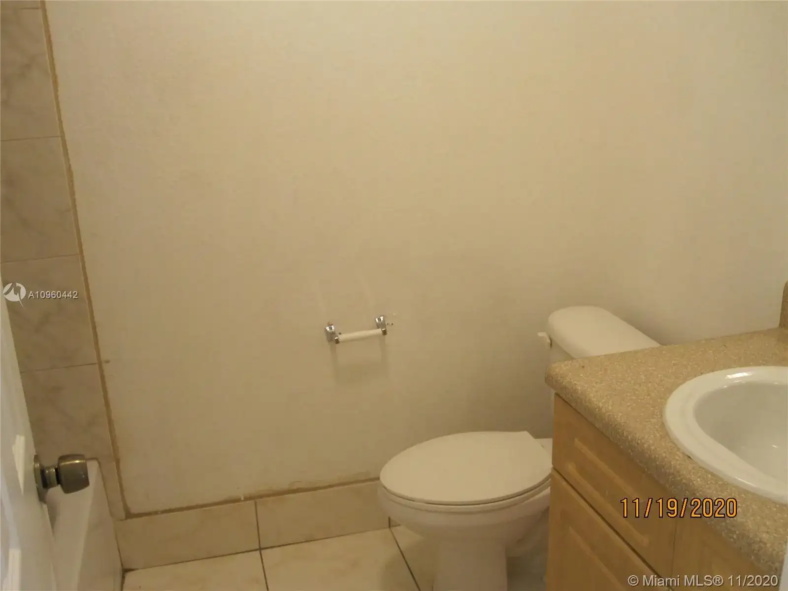 2860 NW 55th Ave # 2D, Lauderhill FL 33313 photo 3