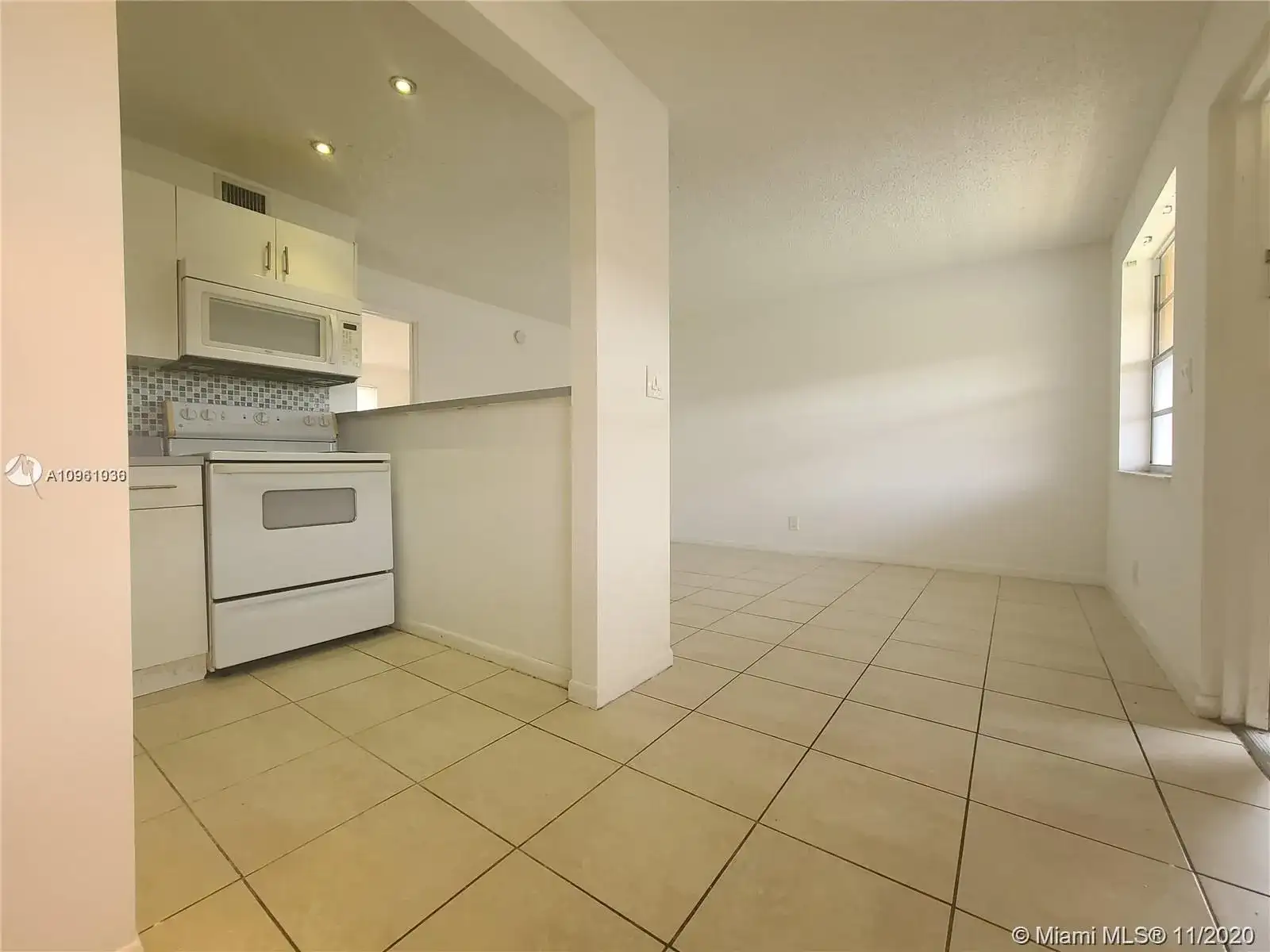95 NE 41st St # M198, Oakland Park FL 33334 photo 2