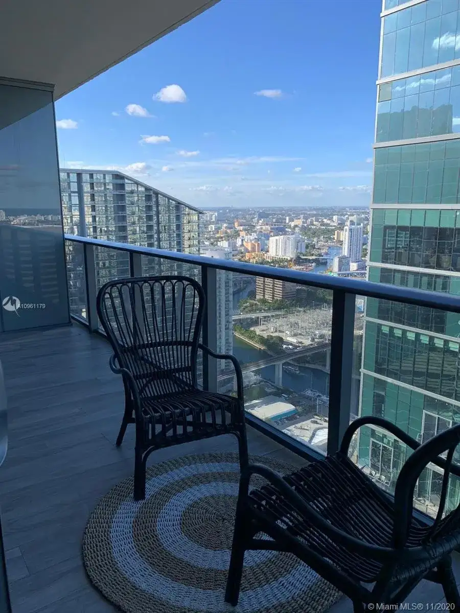 801 S Miami Ave # 4706, Miami FL 33130 photo 2