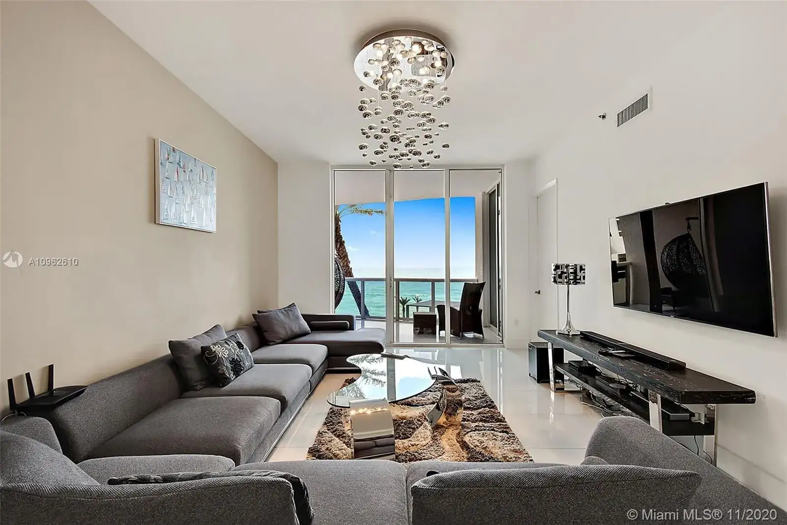 15811 Collins Ave # 504, Sunny Isles Beach FL 33160 photo 3