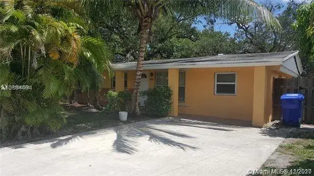 5636 Freedom St, Hollywood FL 33021