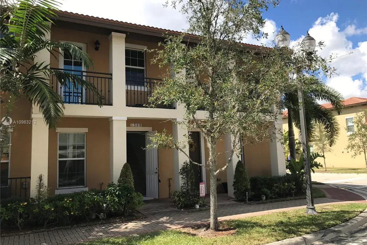 1508 SW 147th Ave # 1508, Pembroke Pines FL 33027