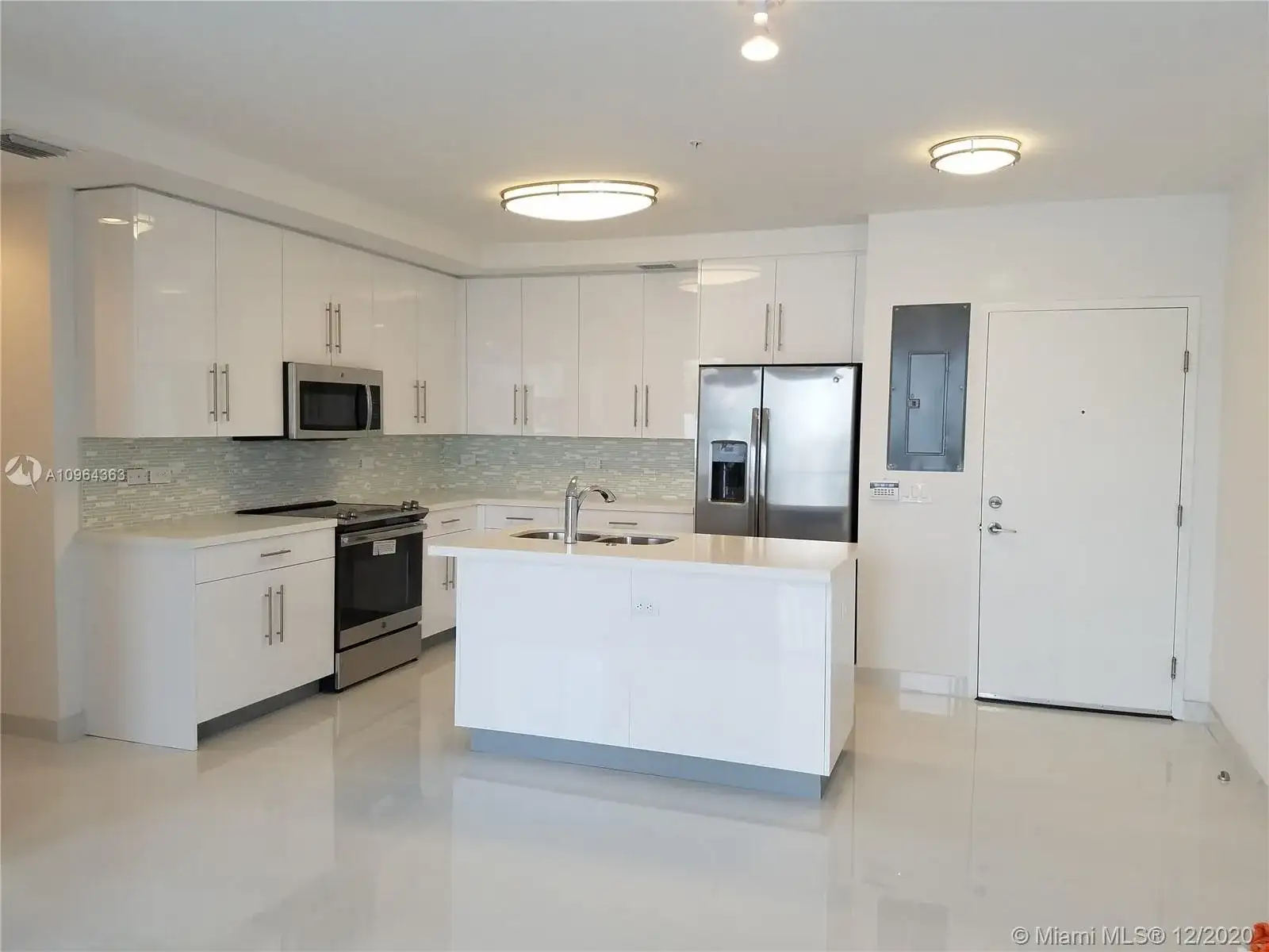 2651 NE 212th Ter # 306, Miami FL 33180 photo 2