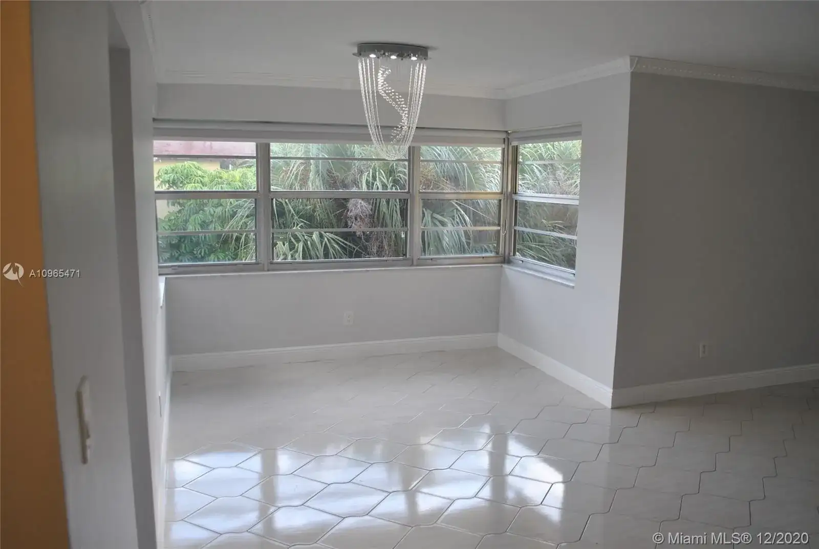 1540 NE 191st St # 345, Miami FL 33179 photo 3