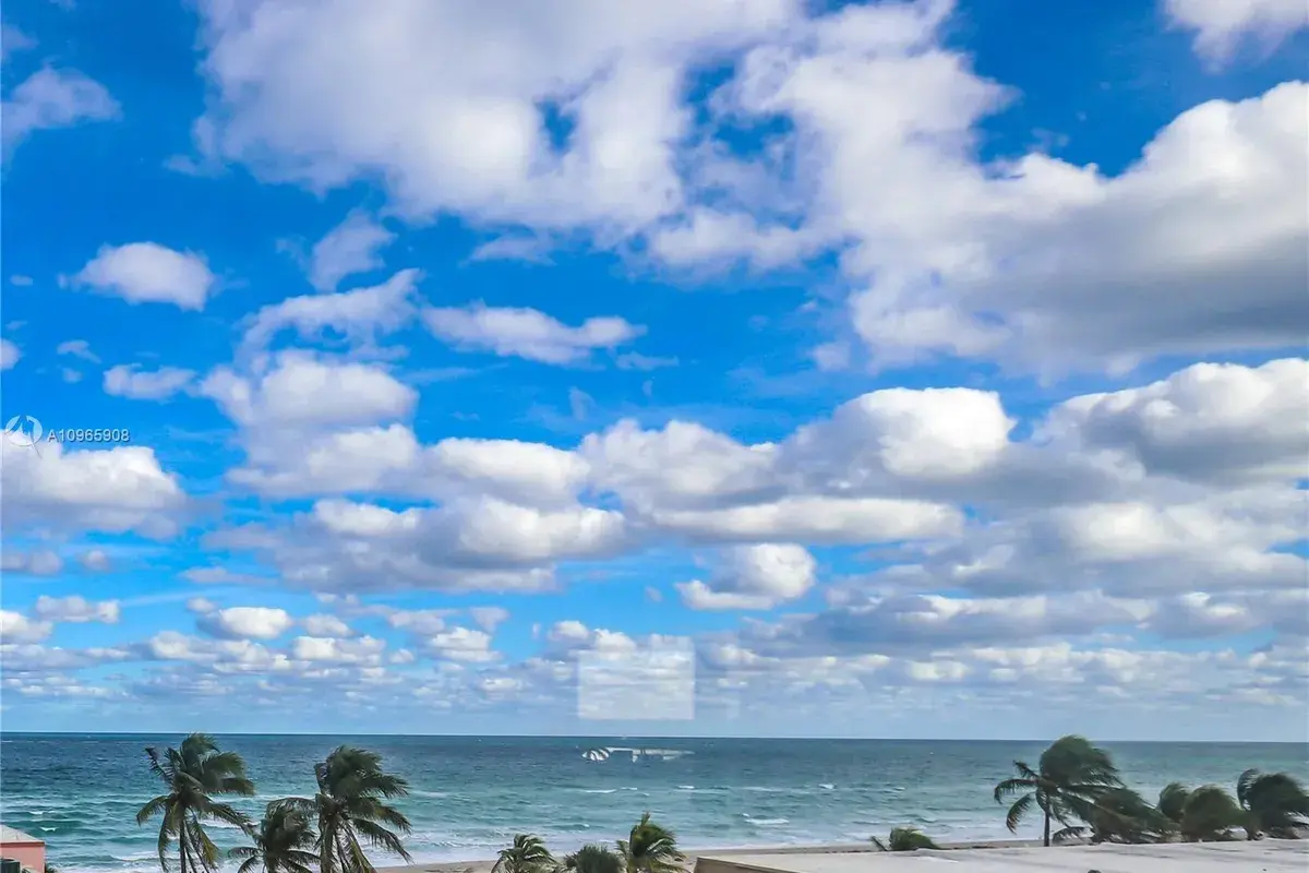320 S Surf Rd # 501, Hollywood FL 33019