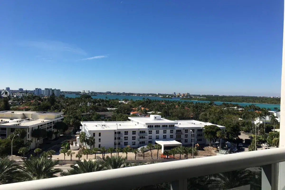 10275 Collins Ave # 829, Bal Harbour FL 33154